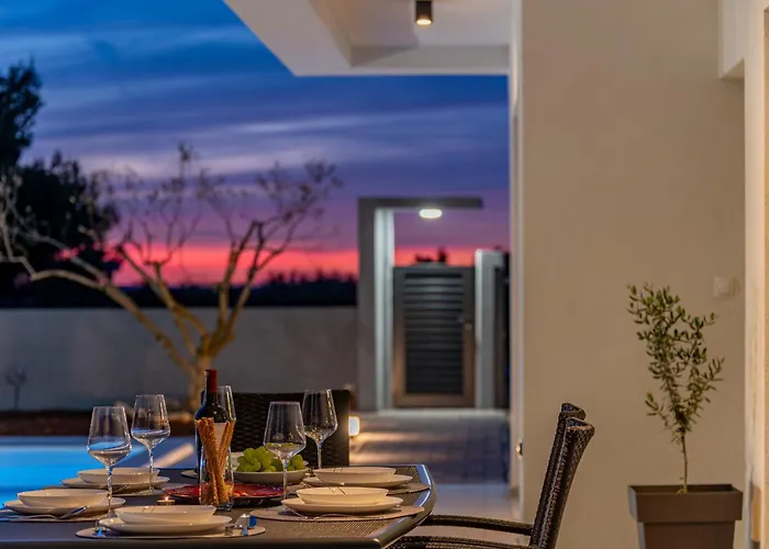 Villa Miki Zadarvillas *