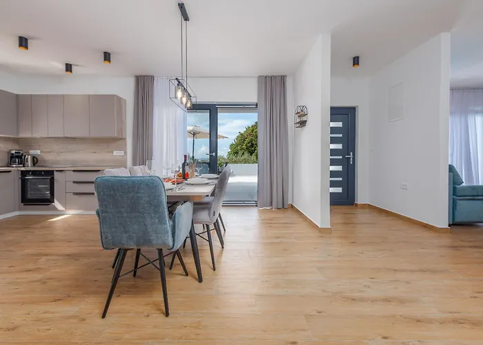 Villa Miki Zadarvillas Biograd na Moru