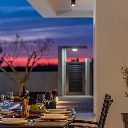 Villa Miki Zadarvillas *