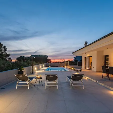 Villa Miki Zadarvillas *